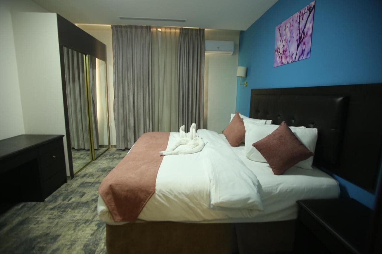 Seraj Amman Hotel - image 2